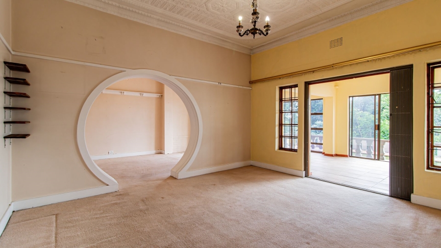 7 Bedroom Property for Sale in Kensington Gauteng