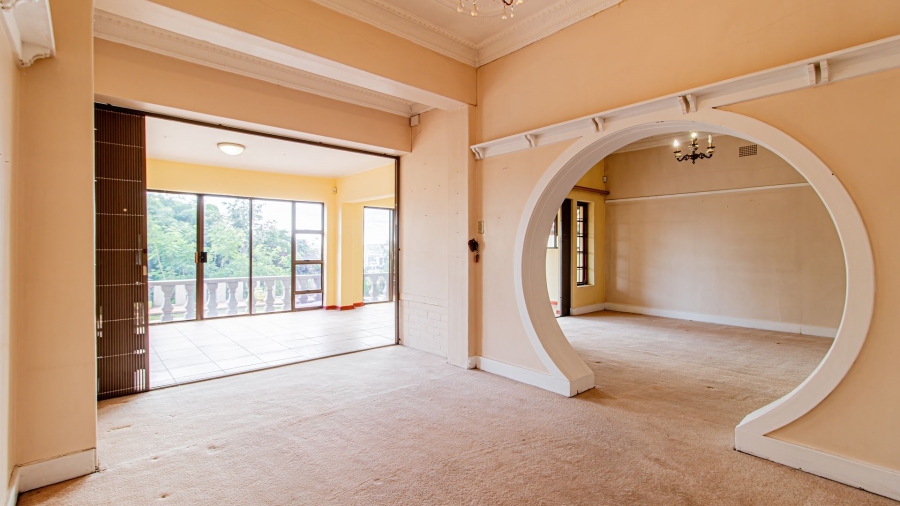 7 Bedroom Property for Sale in Kensington Gauteng