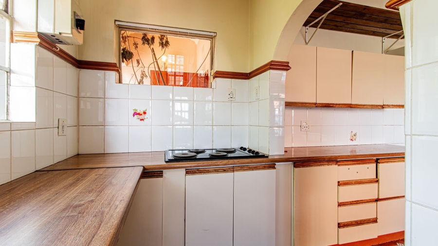 7 Bedroom Property for Sale in Kensington Gauteng