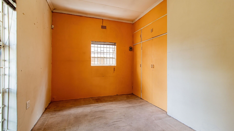 7 Bedroom Property for Sale in Kensington Gauteng