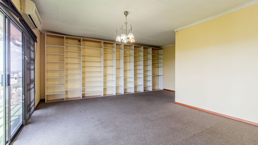 7 Bedroom Property for Sale in Kensington Gauteng