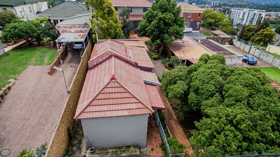 7 Bedroom Property for Sale in Kensington Gauteng