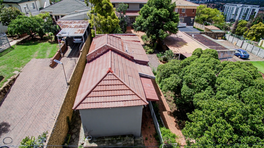 7 Bedroom Property for Sale in Kensington Gauteng