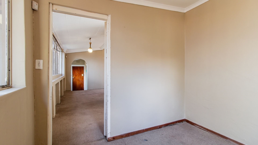 7 Bedroom Property for Sale in Kensington Gauteng