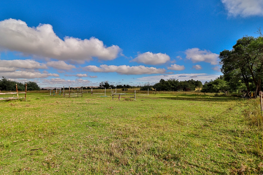 5 Bedroom Property for Sale in Hartzenbergfontein Gauteng