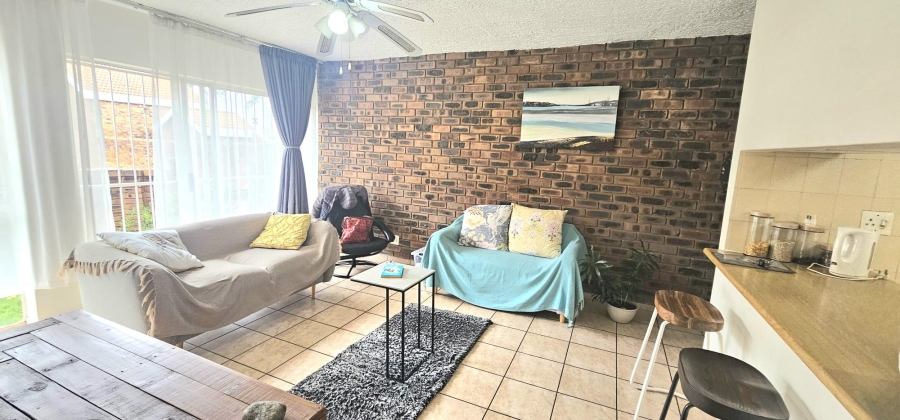 2 Bedroom Property for Sale in Garsfontein Gauteng