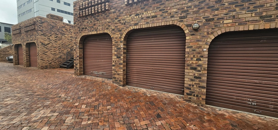 2 Bedroom Property for Sale in Garsfontein Gauteng