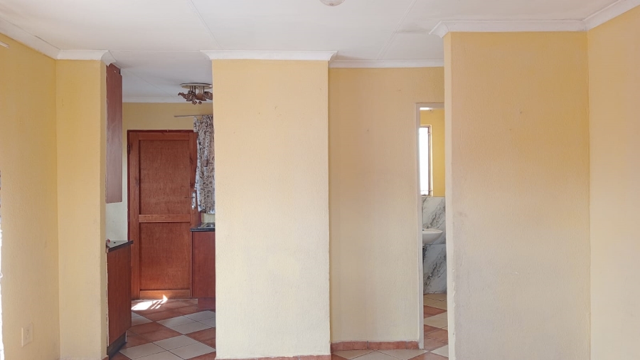 3 Bedroom Property for Sale in Lotus Gardens Gauteng