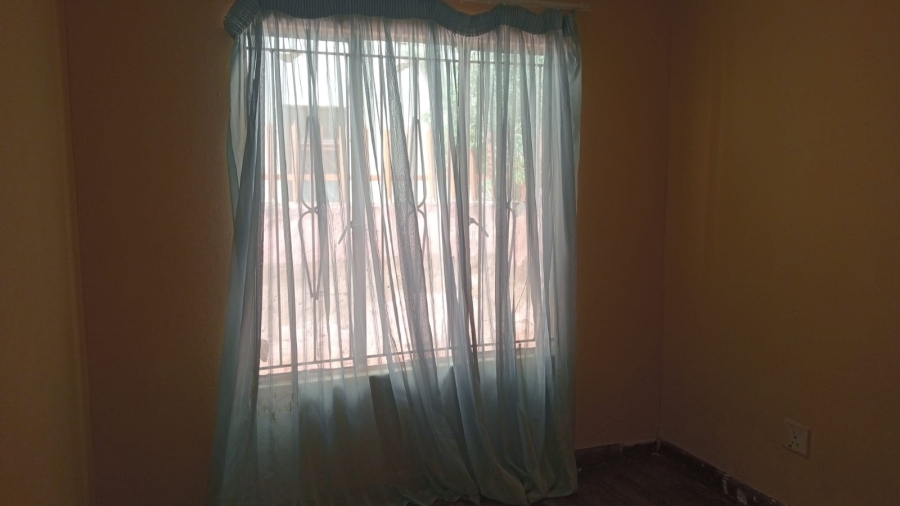 3 Bedroom Property for Sale in Lotus Gardens Gauteng
