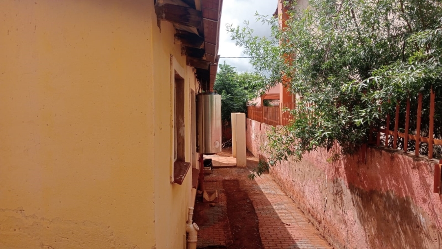 3 Bedroom Property for Sale in Lotus Gardens Gauteng