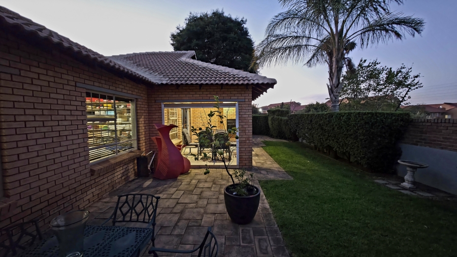 3 Bedroom Property for Sale in Paramount Estate Gauteng