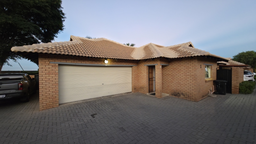 3 Bedroom Property for Sale in Paramount Estate Gauteng