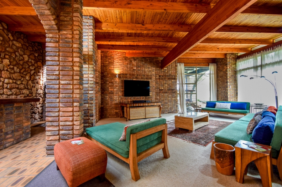 4 Bedroom Property for Sale in Waterkloof Ridge Gauteng