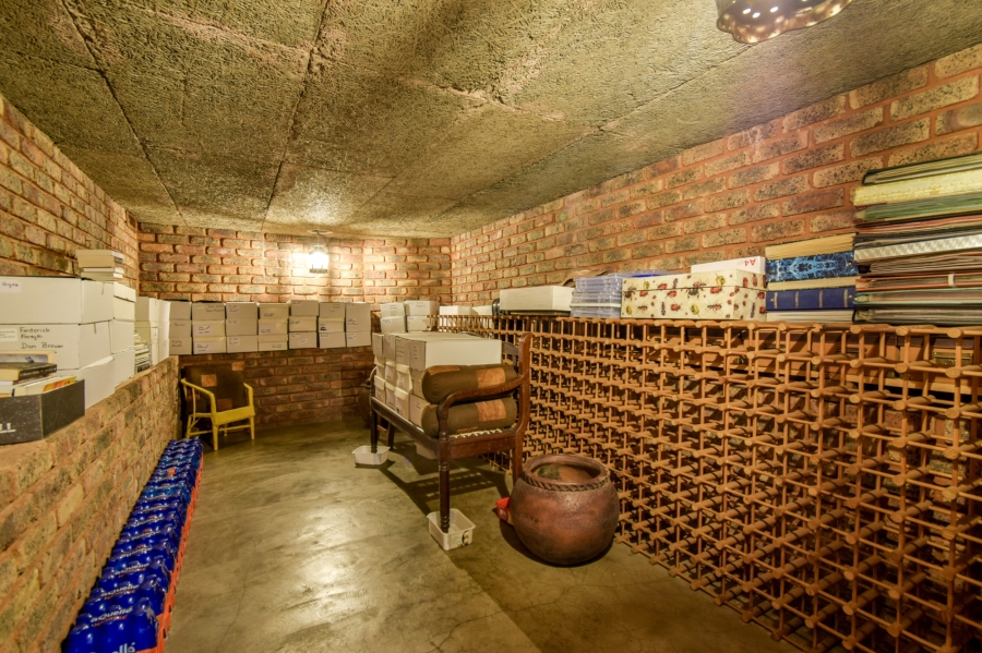 4 Bedroom Property for Sale in Waterkloof Ridge Gauteng