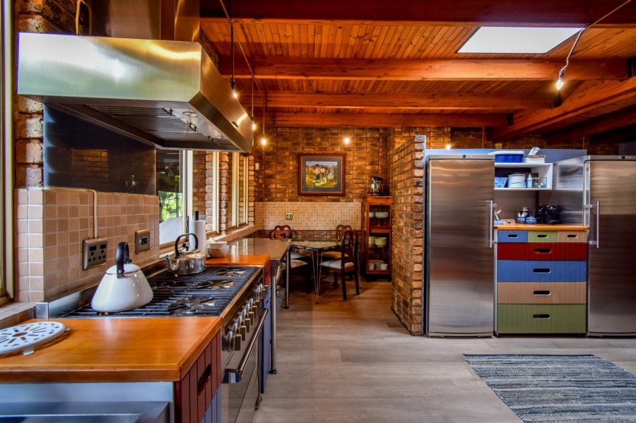 4 Bedroom Property for Sale in Waterkloof Ridge Gauteng