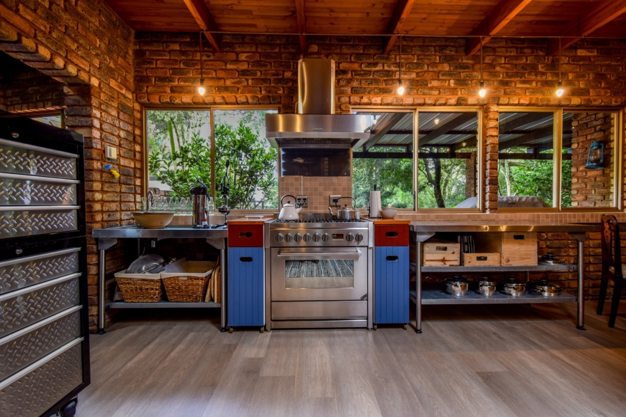 4 Bedroom Property for Sale in Waterkloof Ridge Gauteng