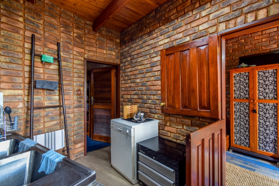 4 Bedroom Property for Sale in Waterkloof Ridge Gauteng