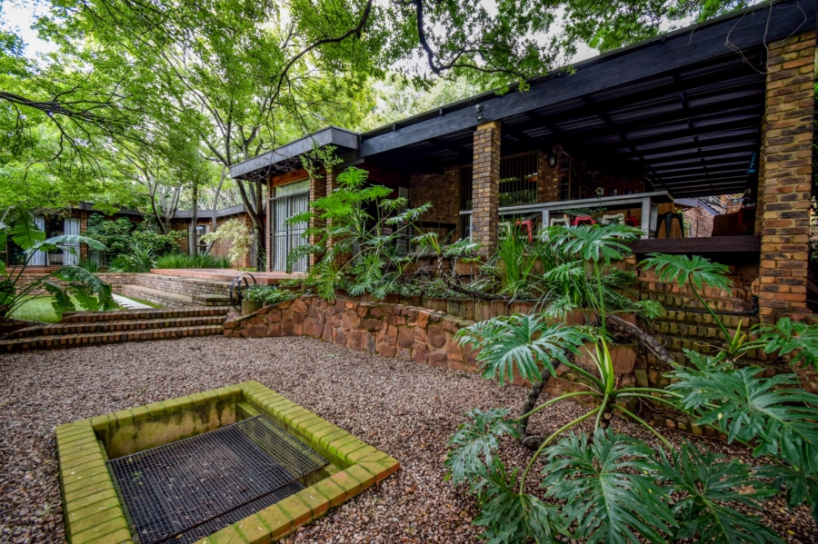 4 Bedroom Property for Sale in Waterkloof Ridge Gauteng