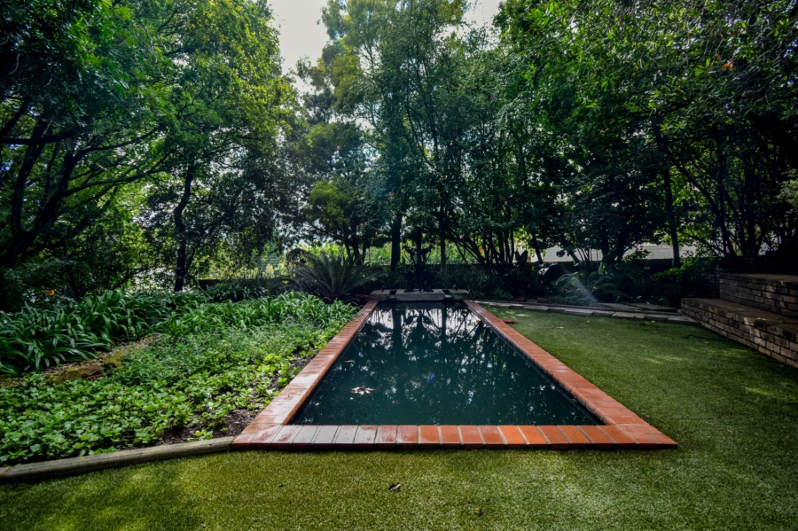 4 Bedroom Property for Sale in Waterkloof Ridge Gauteng