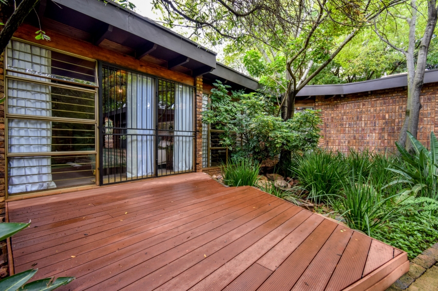 4 Bedroom Property for Sale in Waterkloof Ridge Gauteng