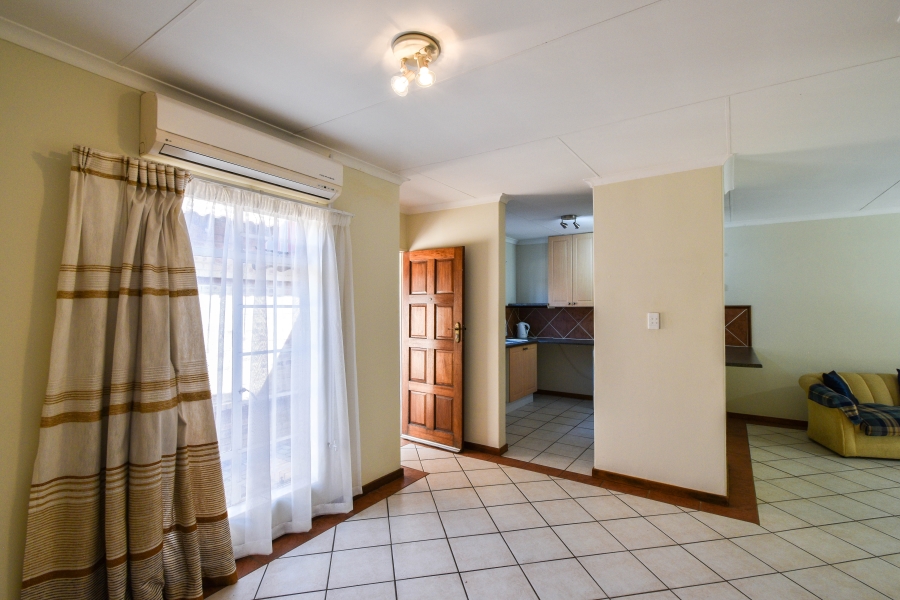 2 Bedroom Property for Sale in Moreleta Park Gauteng