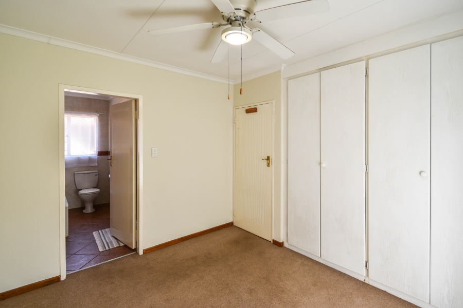 2 Bedroom Property for Sale in Moreleta Park Gauteng