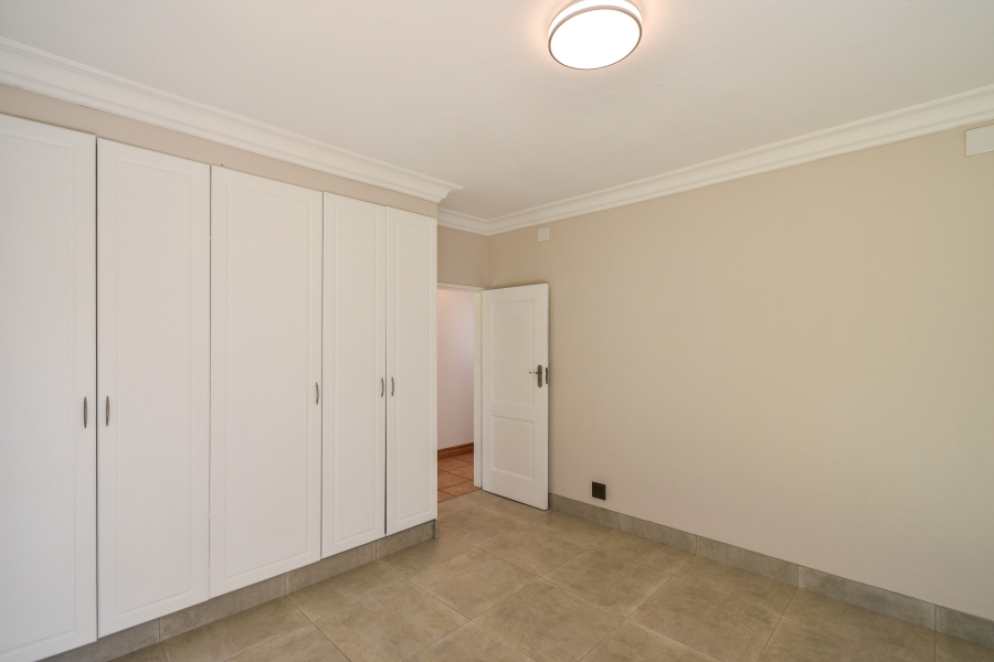 6 Bedroom Property for Sale in Wapadrand Gauteng