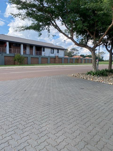 3 Bedroom Property for Sale in Willow Park Manor Gauteng