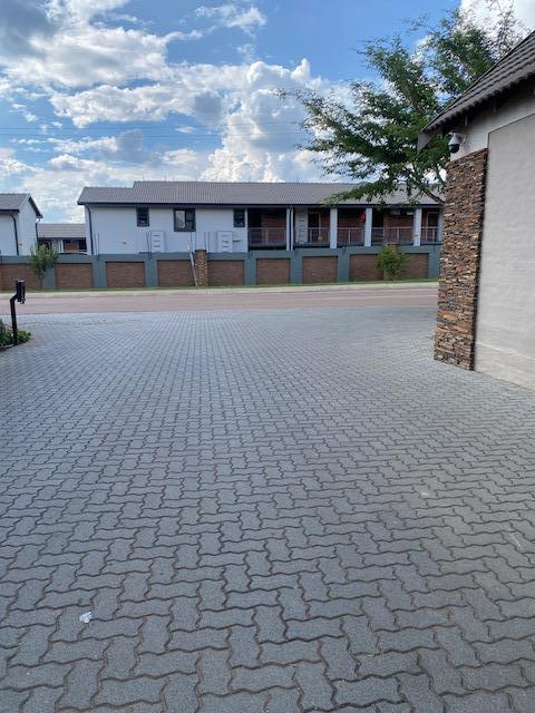 3 Bedroom Property for Sale in Willow Park Manor Gauteng