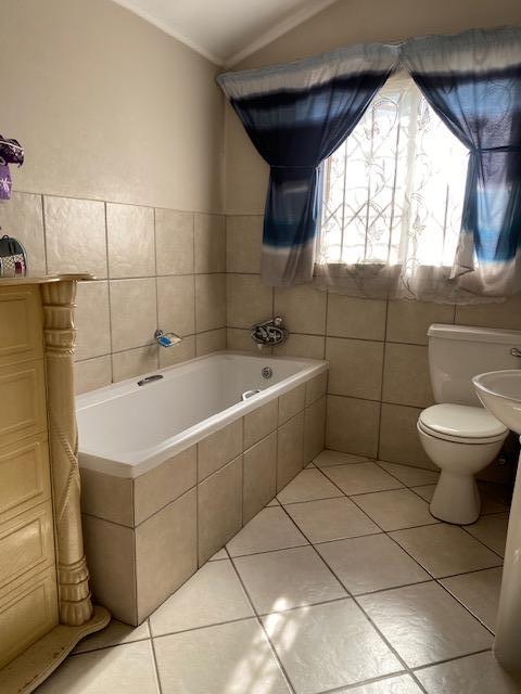 3 Bedroom Property for Sale in Willow Park Manor Gauteng