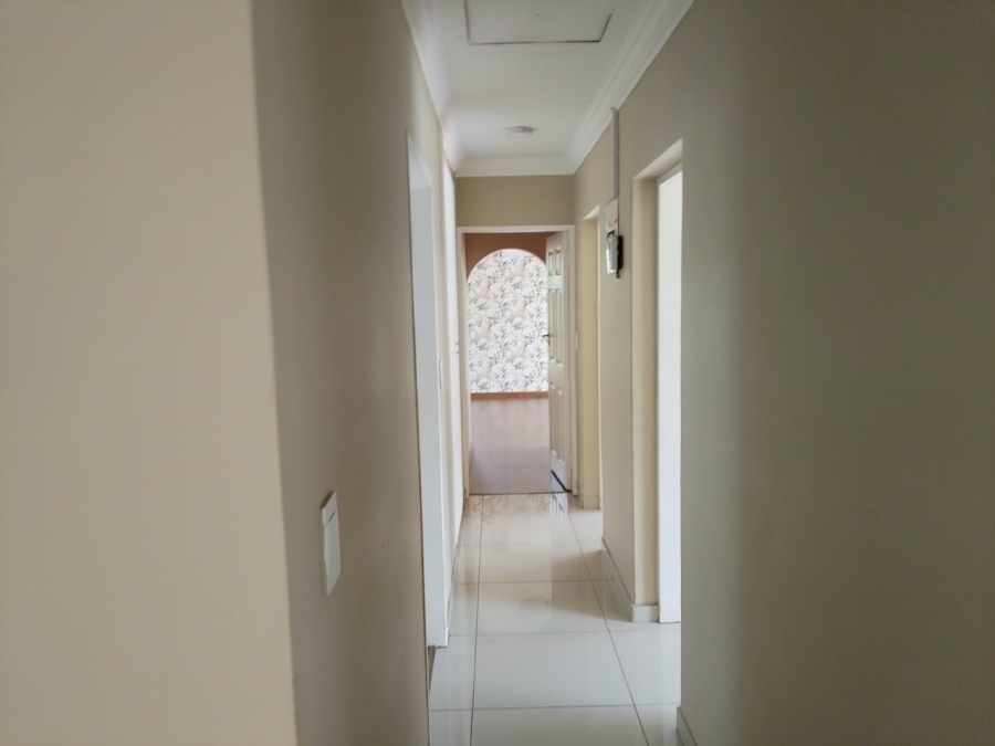 3 Bedroom Property for Sale in Glen Marais Gauteng