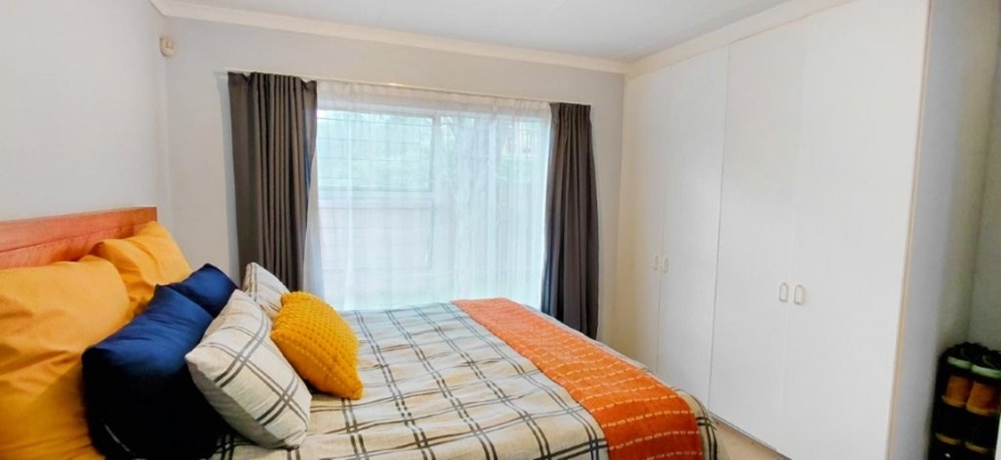 2 Bedroom Property for Sale in Wilgeheuwel Gauteng