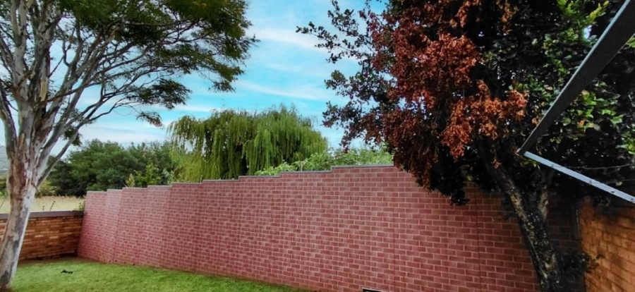 2 Bedroom Property for Sale in Wilgeheuwel Gauteng