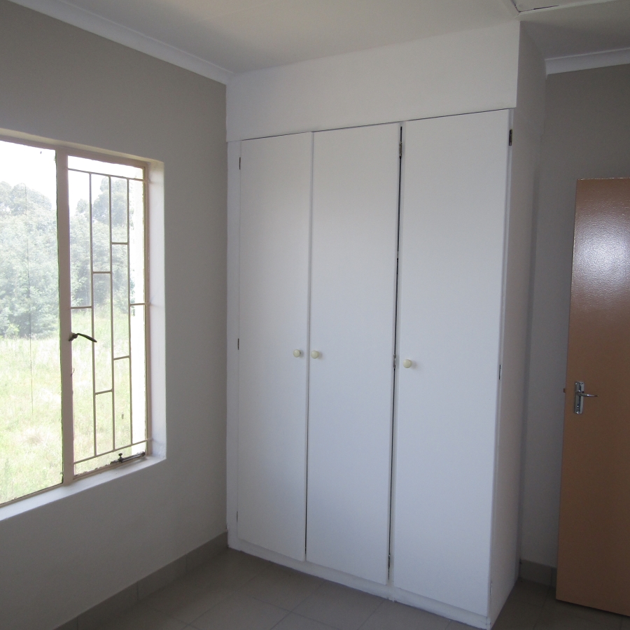 2 Bedroom Property for Sale in Groblerpark Gauteng