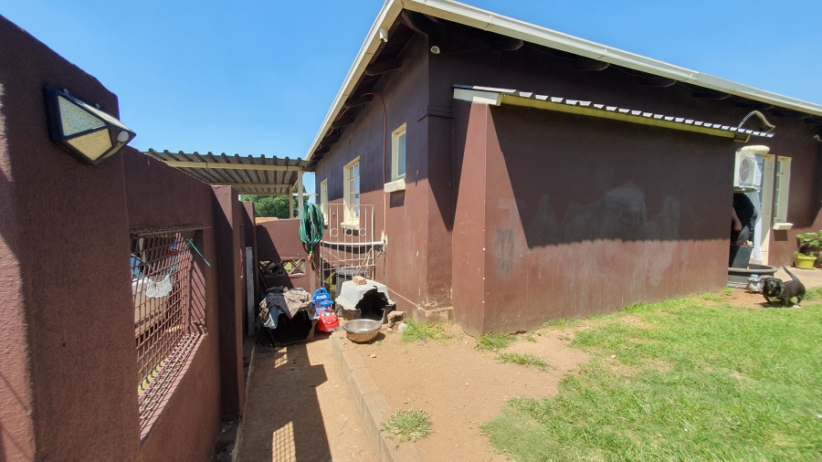 3 Bedroom Property for Sale in South Hills Gauteng