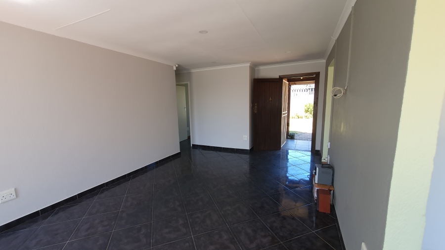 3 Bedroom Property for Sale in Elandspark Gauteng