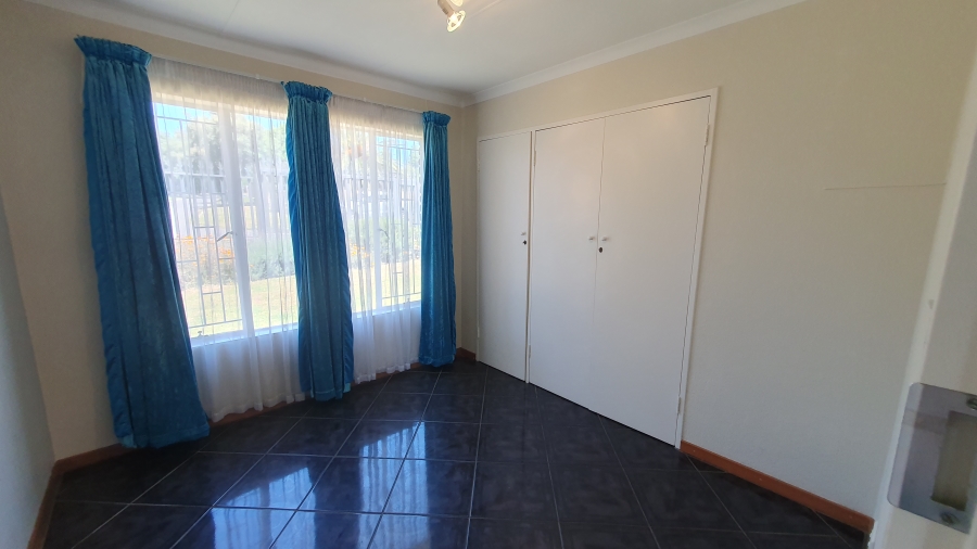 3 Bedroom Property for Sale in Elandspark Gauteng