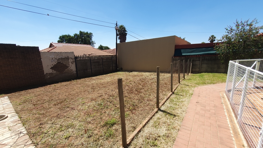 3 Bedroom Property for Sale in Elandspark Gauteng