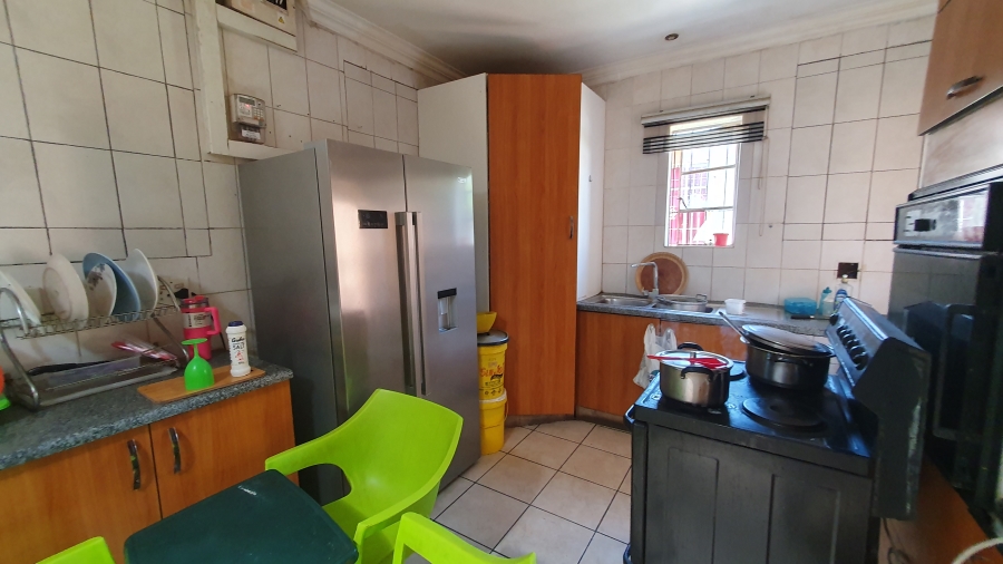 3 Bedroom Property for Sale in Rosettenville Gauteng
