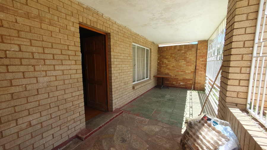 3 Bedroom Property for Sale in Glenesk Gauteng