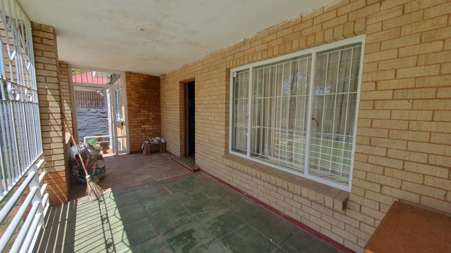 3 Bedroom Property for Sale in Glenesk Gauteng