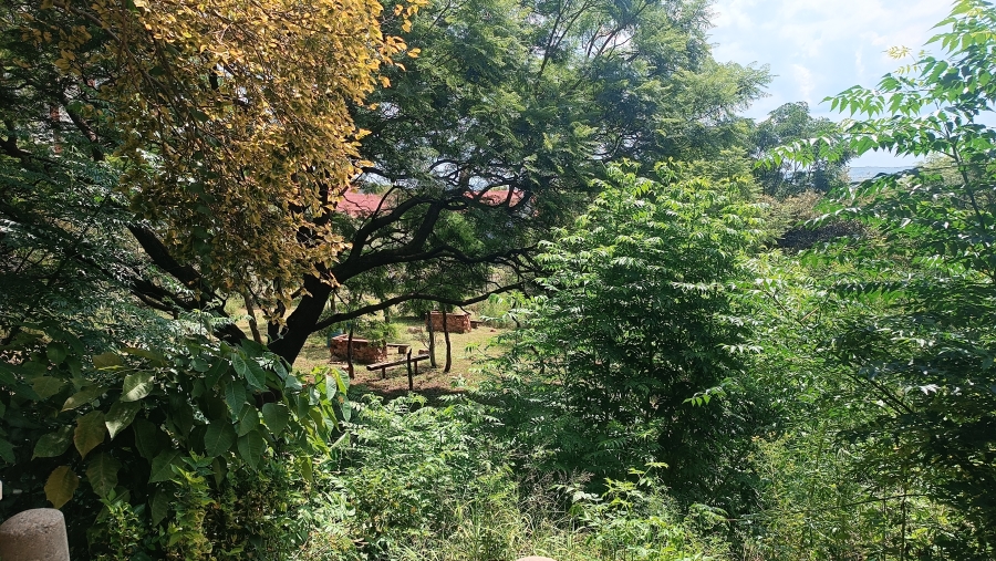 2 Bedroom Property for Sale in La Montagne Gauteng