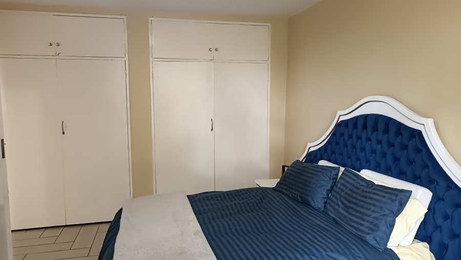 2 Bedroom Property for Sale in La Montagne Gauteng