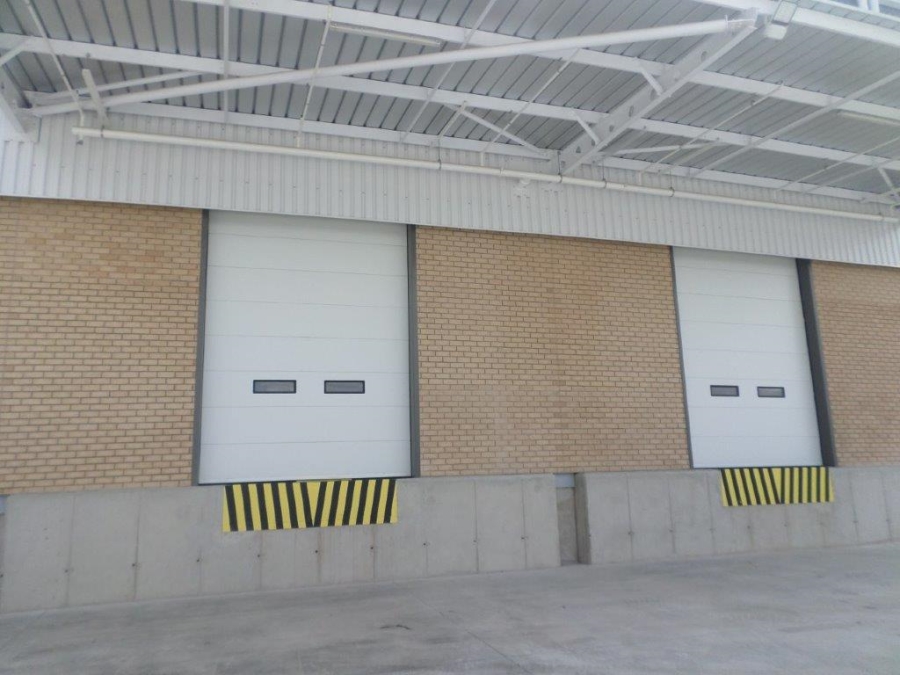 To Let commercial Property for Rent in Airport Park Gauteng