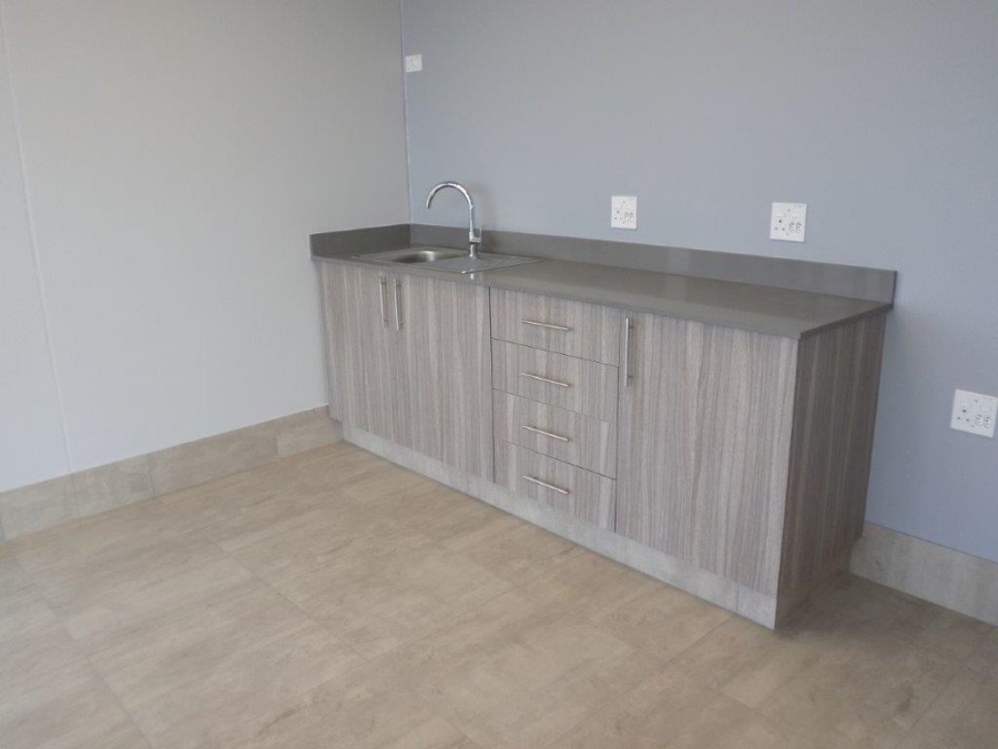 To Let commercial Property for Rent in Airport Park Gauteng