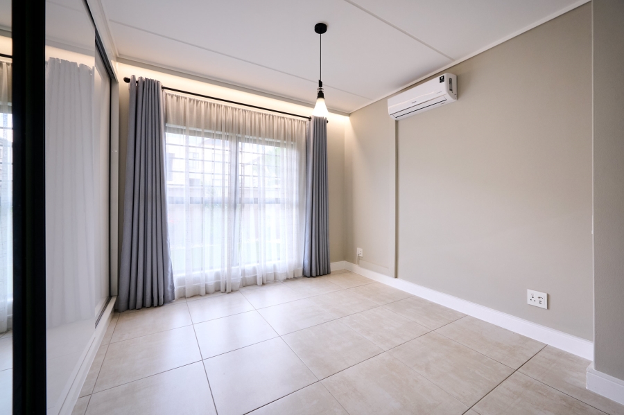 3 Bedroom Property for Sale in The Polofields Gauteng