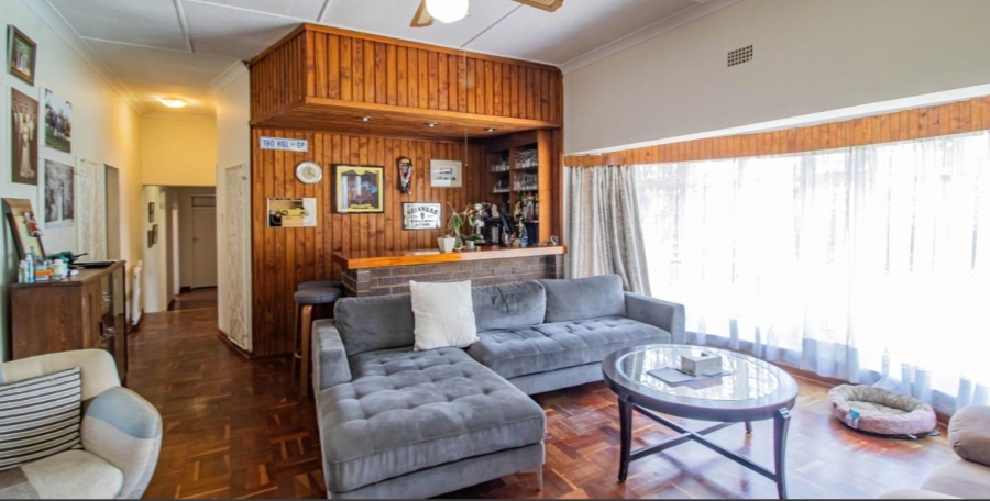 4 Bedroom Property for Sale in Linmeyer Gauteng