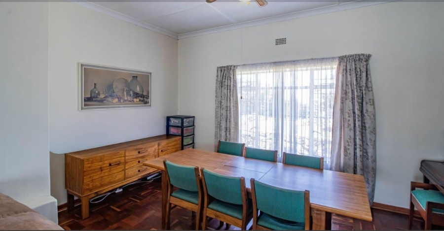 4 Bedroom Property for Sale in Linmeyer Gauteng