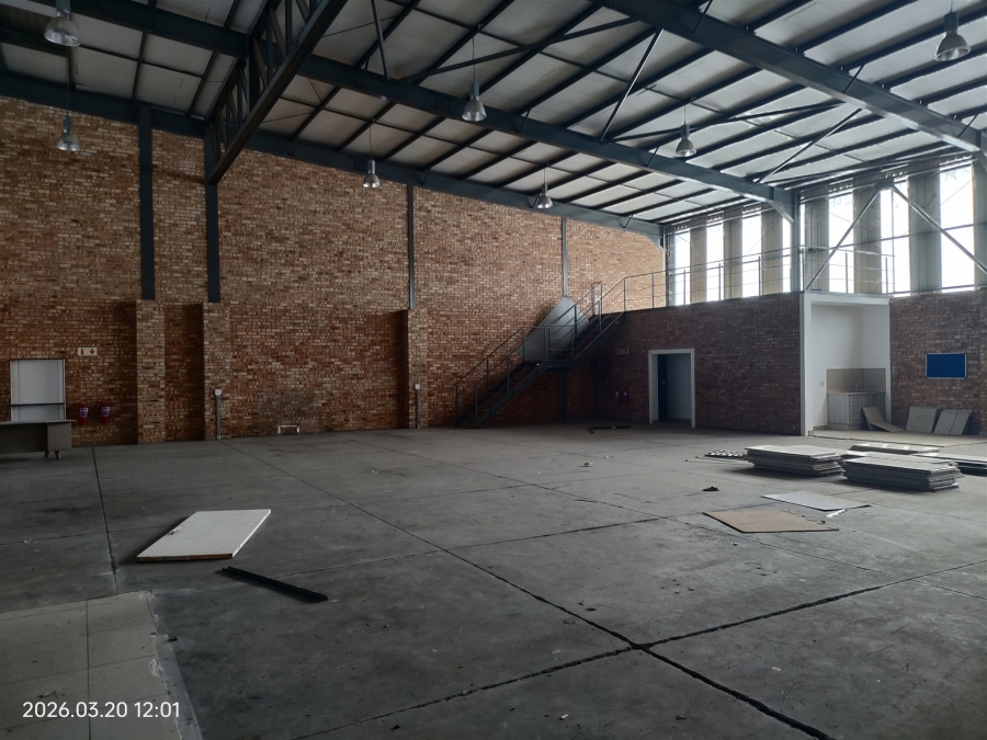 To Let commercial Property for Rent in North Riding Gauteng