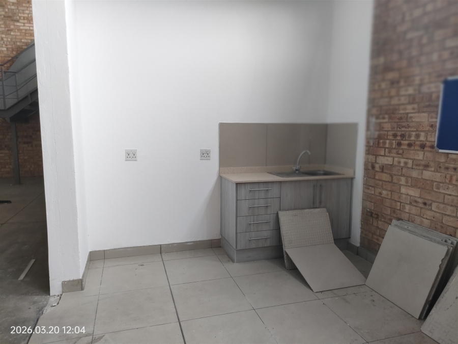 To Let commercial Property for Rent in North Riding Gauteng